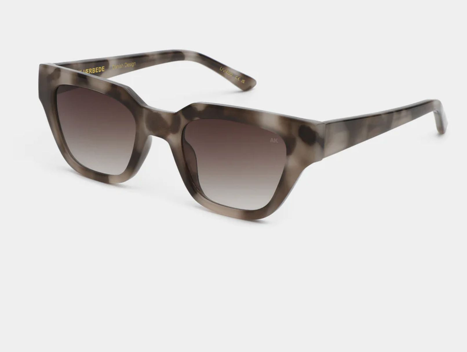 Lunettes de soleil Kaws